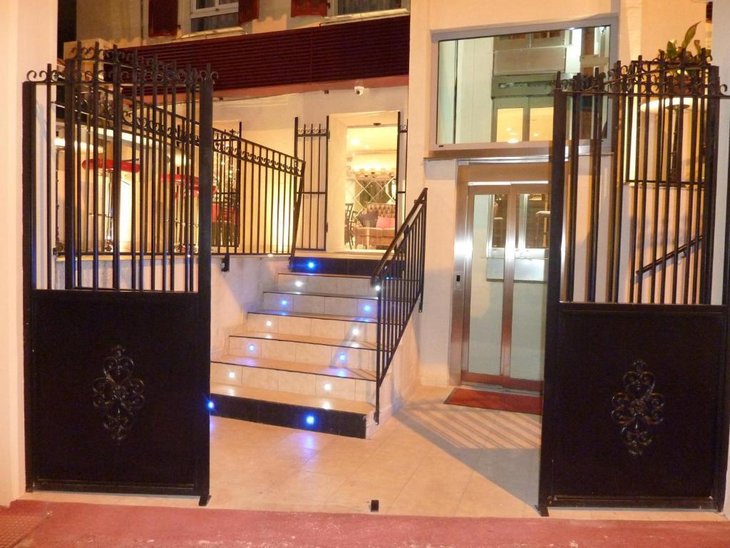 Hotel Villa Boeri Beausoleil Luaran gambar